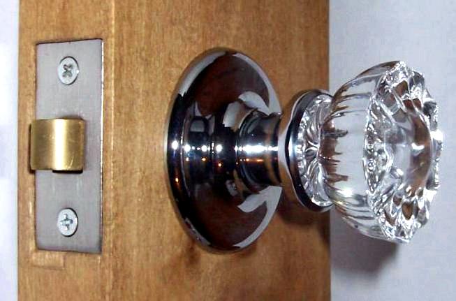 DIY İç Kapı Mandalı Kurulumu