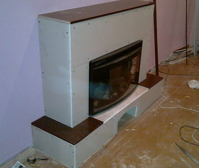 Șemineu electric instalat