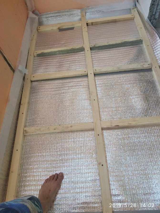 Warming a balcony in Khrushchev: how to do it yourself?