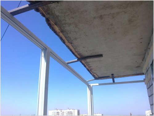 Zateplenie a dokončenie balkónov, lodžií