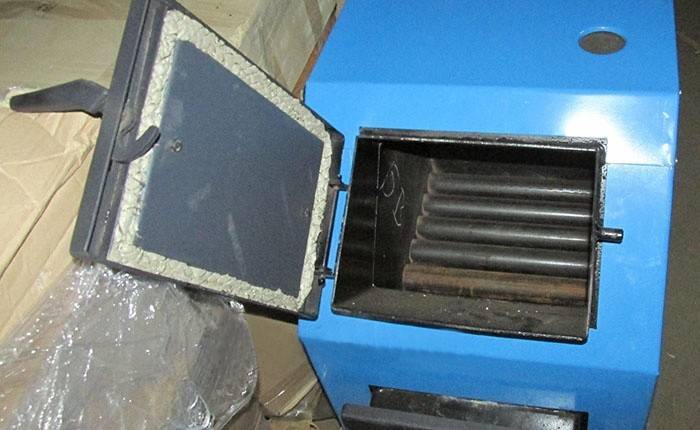 Alegerea cazanelor de încălzire pe cărbune: caracteristici de lucru, alegerea combustibilului, modele populare