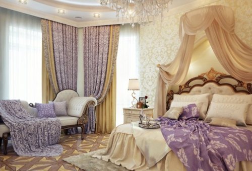 Curtains in three rows in the bedroom